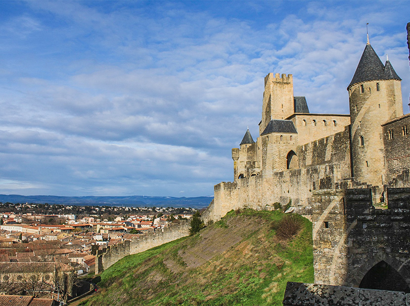 carcassonne une ville chargee d histoire en occitanie