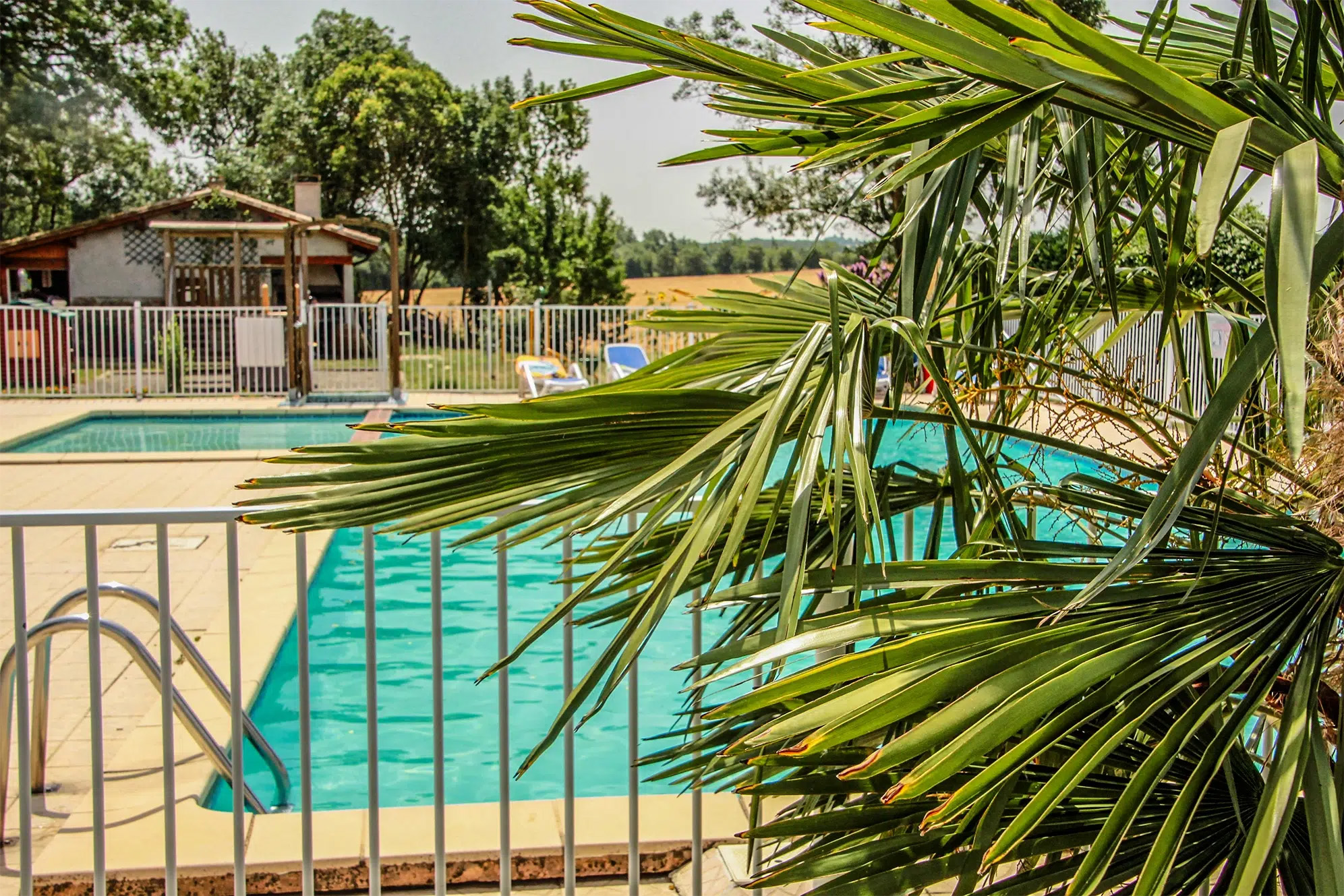 piscine camping naturiste les aillos